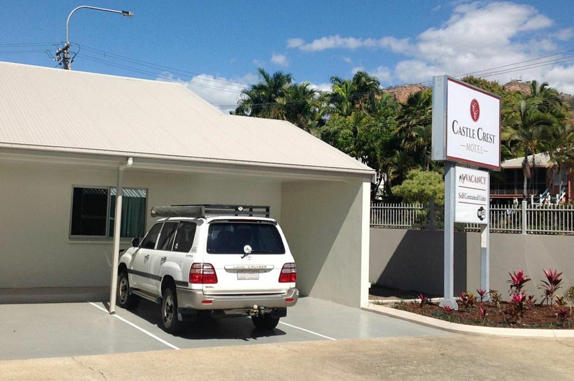 Castle Crest Motel Townsville Exterior foto